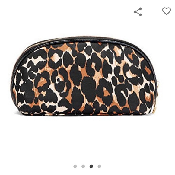 VS Dome Leopard Beauty Cosmetics Travel Bag w/Lip Charm Zipper - Picture 3 of 6